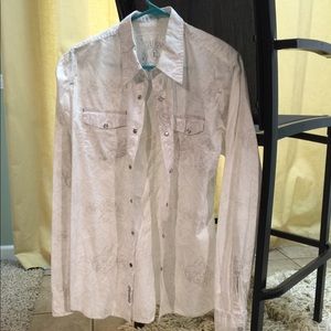 Guess Men’s Causal Dress Shirt.